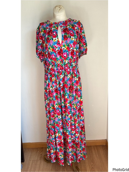 Boden Dresses & Skirts - Boden Roseanna Jersey Floral Dress Size 10